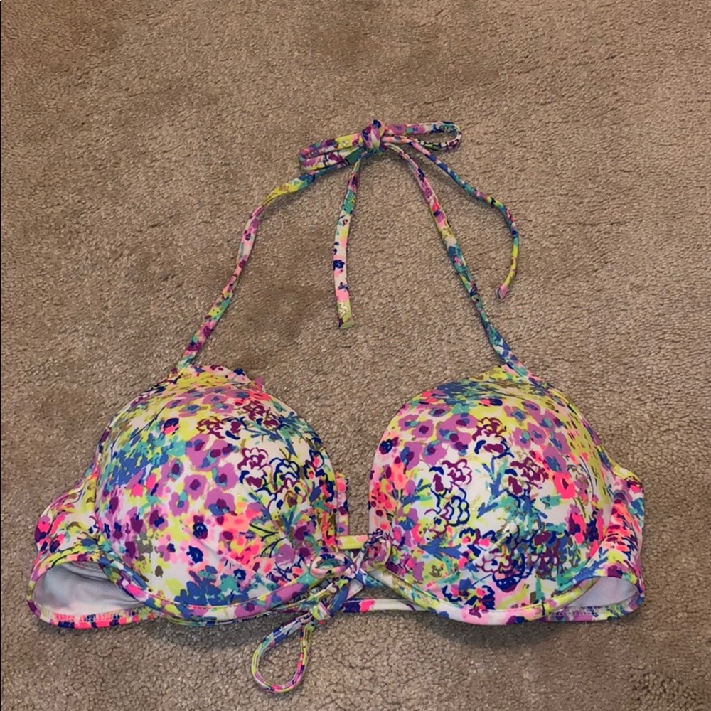 Victoria’ Secret floral bathing suit top!